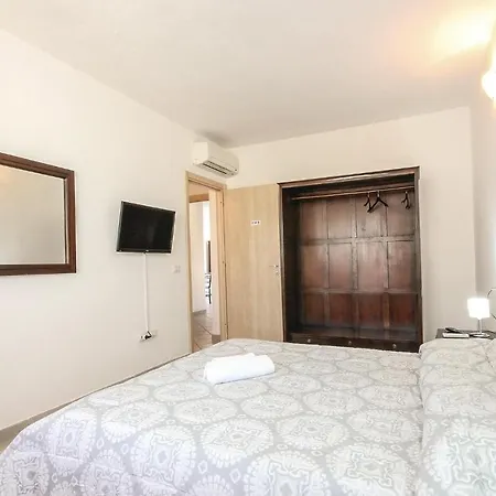 Apartment La Vela F44
